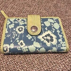 Fossil Blue and Green Floral Women's Wallet